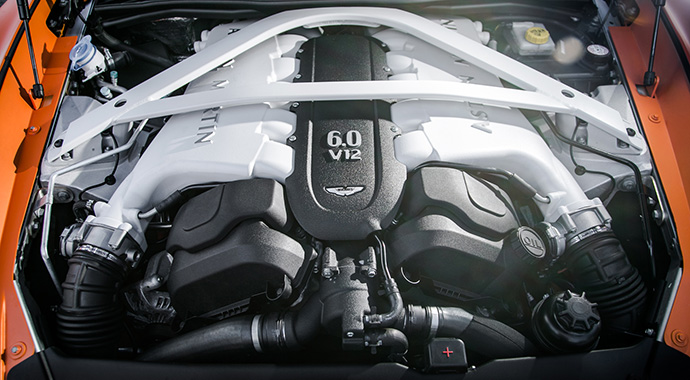 2014-Aston-Martin-Vanquish-engine