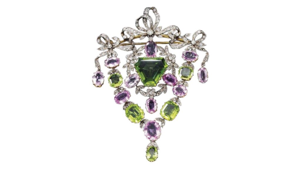 Солнечный топаз ноября