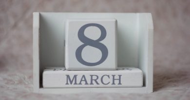 8 марта