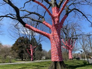 Yayoi Kusama, Ascension of Polka Dots on the Trees (2002/2021) at the New York Botanical Garden.