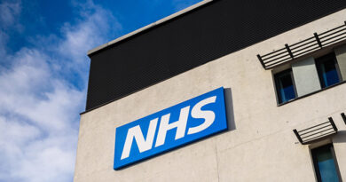 NHS. Личные данные пациентов ушли сторонним компаниям