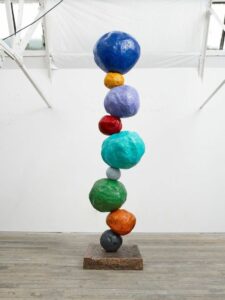 Annie Morris, Bronze Stack 9, Ultramarine Blue (2021).  Courtesy the artist and Timothy Taylor. Photo: Stephen White & Co.