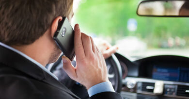 Ужесточение правил использования мобильного телефона за рулем в Великобритании