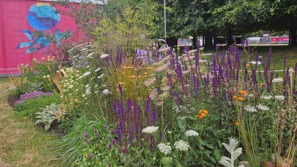 Цветочная выставка Hampton Court Palace Garden Festival
