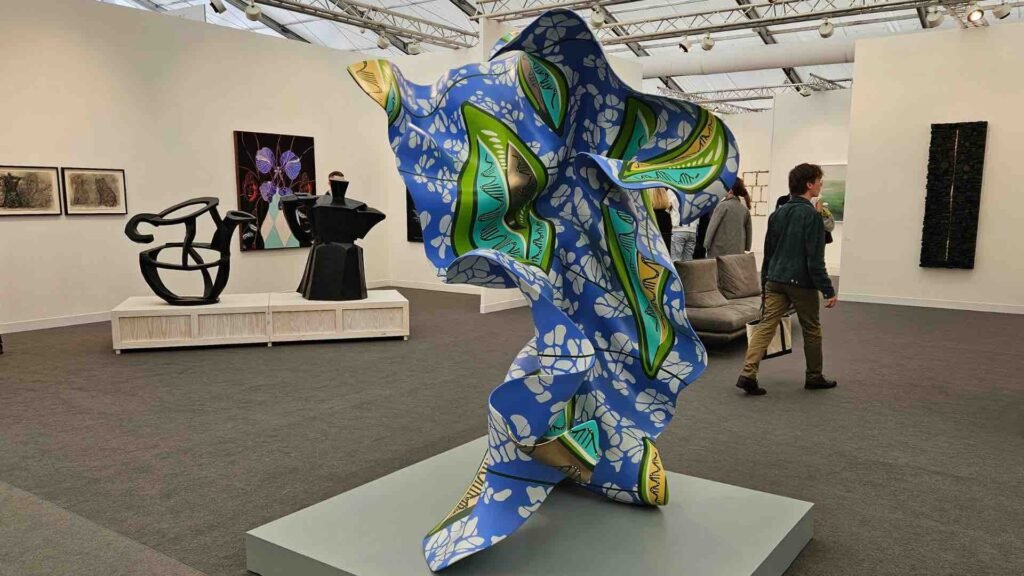 Frieze London и Frieze Masters 2024: глобальный праздник искусства, истории и инноваций