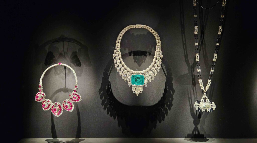 Магия Cartier в музее V&A — триумф вкуса и стиля