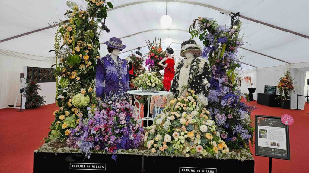 Аристократия в цветах: Downton Abbey и Fleurs de Villes в садах Кью