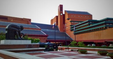 Британская библиотека: память человечества из красного кирпича