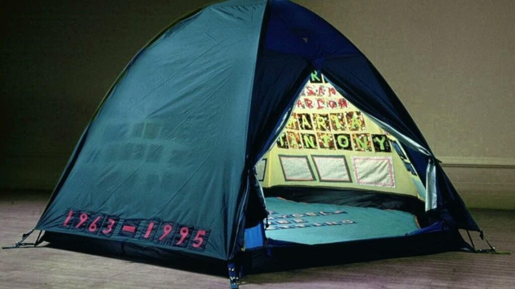 "Вторая жизнь" Трейси Эмин — личный опыт или искусство